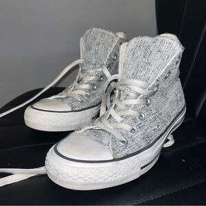 CONVERSE size 5